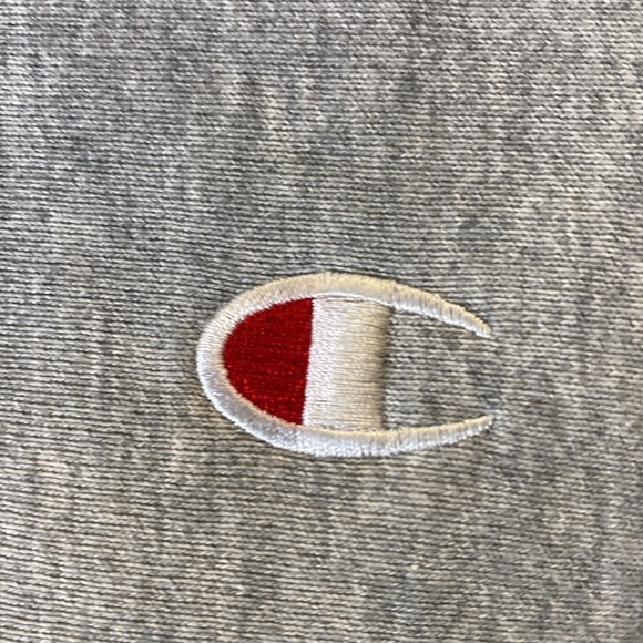 Champion Women's Grey Cropped Hoodie Medium Oversized - Picture 5 of 7